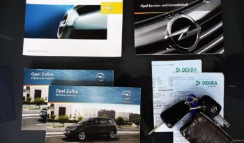 Opel Zafira- LIFT – 2011r.! 1.8 16V! Klimatronic! Xenon! Serwis! Zarejestrowany!- full