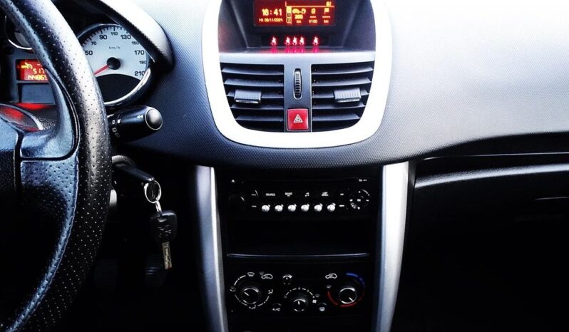 Peugeot 207SW – 2012r.! 1.4- 74KM! Klima! Panoramadach! Zarejestrowany! full