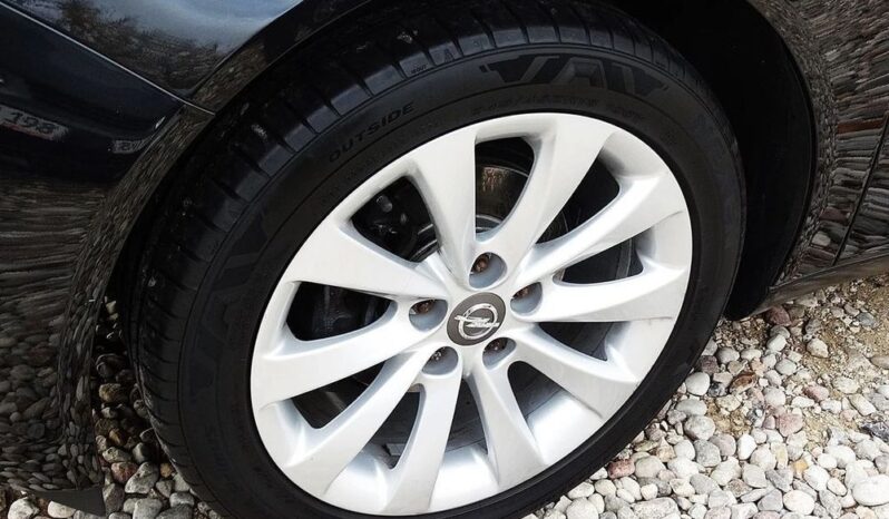 Opel Insignia – 2013r.! 1.8 16V! Xenon! Navi! Oryginał! Świeżo Sprow.! Zarejestrowany! full