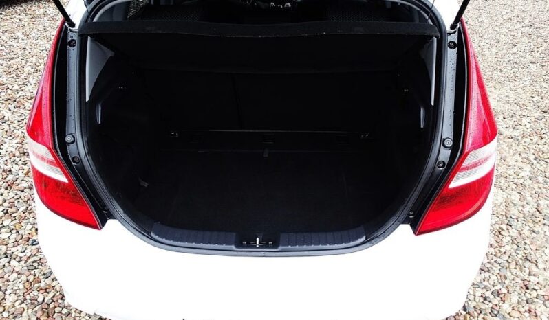 Hyundai I30 – 2011r.! 1.4 16V! 83tys.km! Oryginał! Klima! Zarejestr.! Świeżo Sprow.! full
