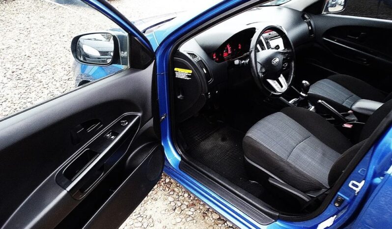 Kia Ceed – 2010r.! 1.6 16V! 176tys.km! Navi! Zarejestrowany! * Gwarancja * full