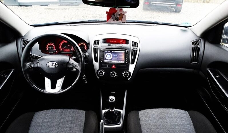 Kia Ceed – 2010r.! 1.6 16V! 176tys.km! Navi! Zarejestrowany! * Gwarancja * full