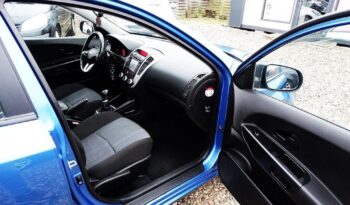 Kia Ceed – 2010r.! 1.6 16V! 176tys.km! Navi! Zarejestrowany! * Gwarancja * full