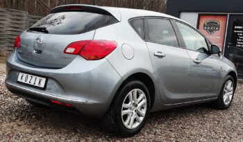 Opel Astra J – 2014r.! 1.4 turbo 140KM! Klimatronic! 6 biegów! Świeżo sprowadzony! full