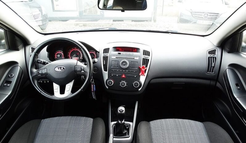 Kia Pro_cee’d – 2010r.! 1.6 16V! Klima! Alu! Zarejestrowany! Ważne Opłaty! full