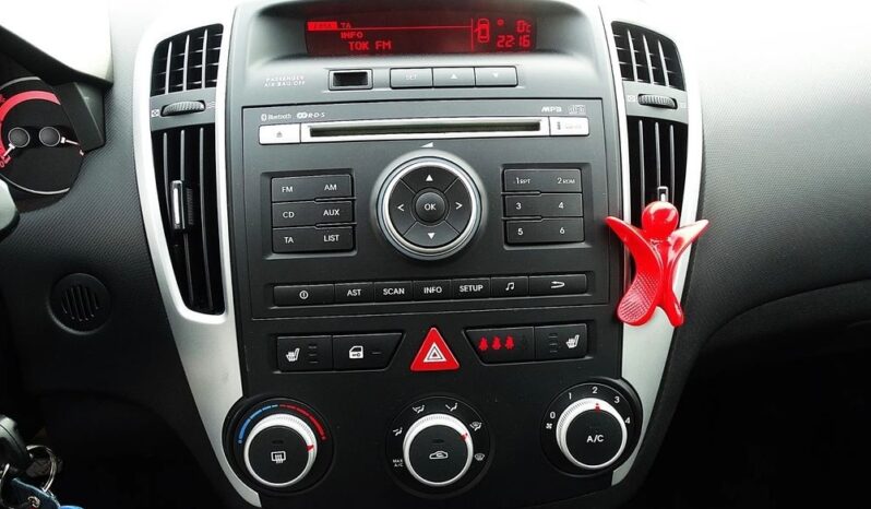 Kia Pro_cee’d – 2010r.! 1.6 16V! Klima! Alu! Zarejestrowany! Ważne Opłaty! full