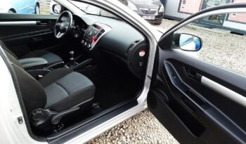 Kia Pro_cee’d – 2010r.! 1.6 16V! Klima! Alu! Zarejestrowany! Ważne Opłaty! full