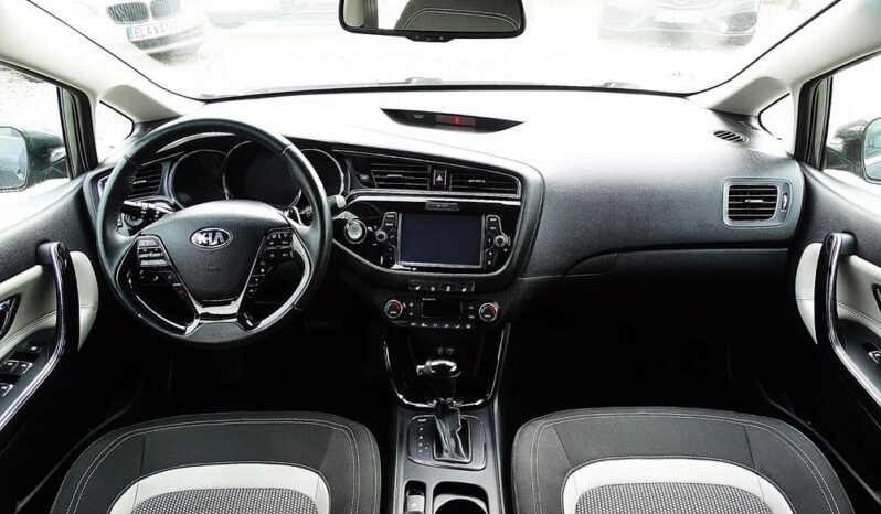 Kia Ceed – 2016r.! 1.6 CRDI! Automat! Full Opcja! Navi! Świeżo Sprow.! full