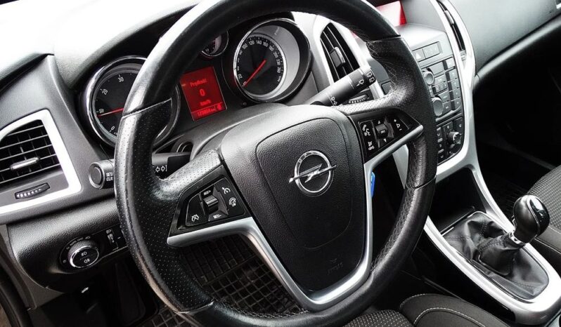 Opel Astra – LIFT! 2014r.! 1.7 CDTi! 173tys.km! Zarejestrowany! Ważne Opłaty! full