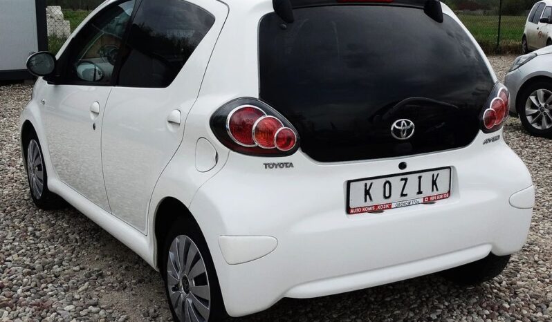 Toyota Aygo – LIFT ! 2014r.! 1.0 VVTi! 100tys.km! Klima! 5 drzwi! Zarejestrowany! full