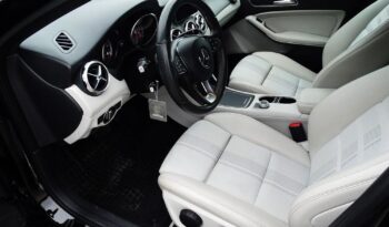 Mercedes-Benz GLA 200 – 2017r.! 1.6benz.-156KM! AUTOMAT! 118tys.km! Navi! Salon Polska full