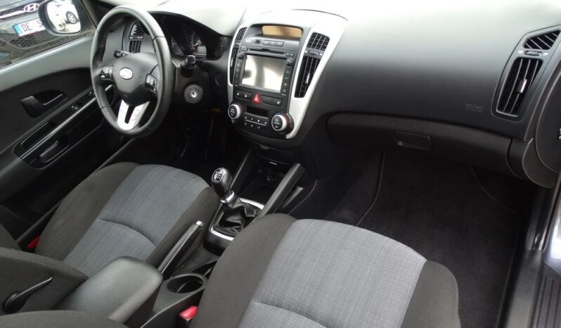 Kia Ceed 2012r. ! Klimatronik ! Nawigacja ! Zarejestrowana ! full