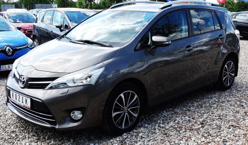 Toyota Verso LIFT ! 2016r.! 1.8 16V! 7 osób! Navi! Kamera! Świeżo Sprowadzony! full