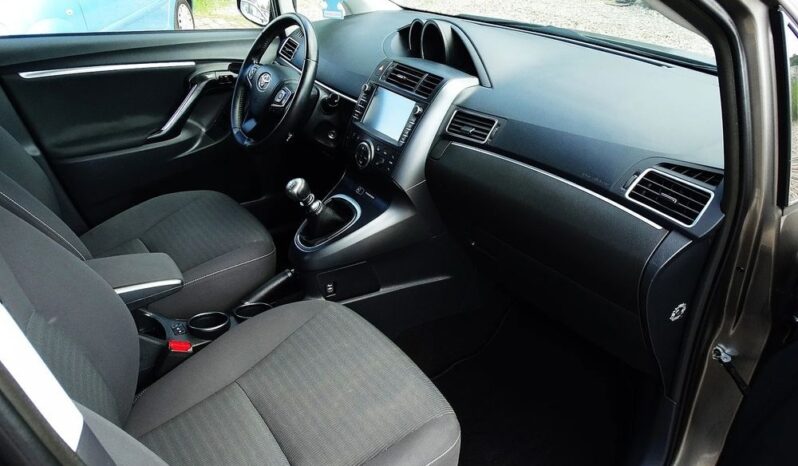 Toyota Verso LIFT ! 2016r.! 1.8 16V! 7 osób! Navi! Kamera! Świeżo Sprowadzony! full