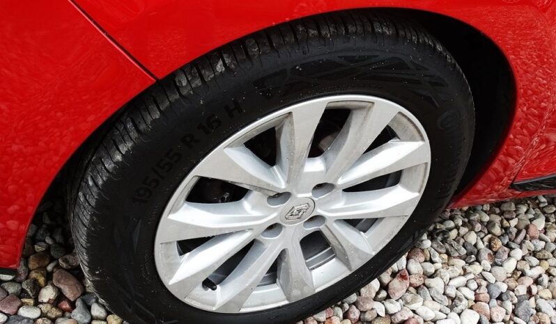 Renault Clio – 2015/16r.! 132tys.km! Navi! Klimatronic! Zarejestrowany! full