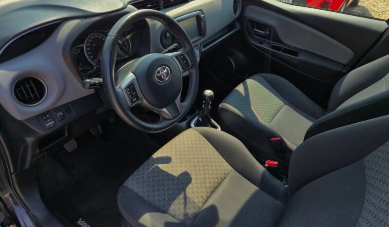Toyota Yaris 1.33 Selection Vibe full
