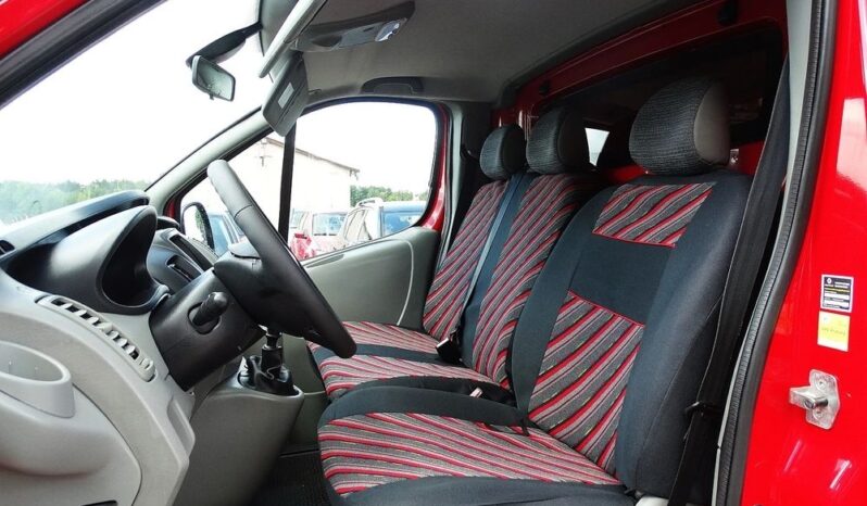 Renault TRAFIC – 2012r.! 2.0 diesel! Klima! 3osobowy! 6 biegów ! Zarejestrowany! full