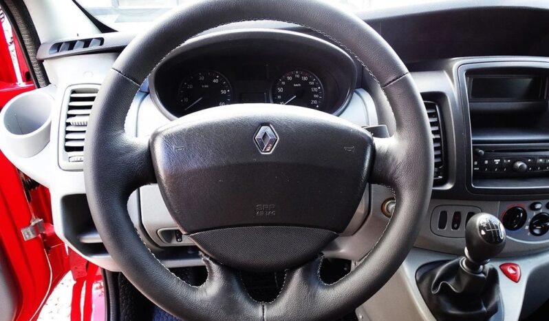 Renault TRAFIC – 2012r.! 2.0 diesel! Klima! 3osobowy! 6 biegów ! Zarejestrowany! full