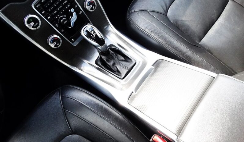 Volvo V70 – 2014r.! Lift! 2.0 Diesel! Automat! Oryginał! Serwis! Świeżo Sprow.! full