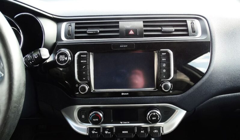 Kia Rio – 2014/15r.! 1.4 16V! 101tys.km! Klimatronic! Skóry ! Navi! Serwis! full