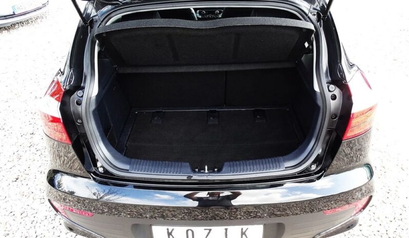 Kia Rio – 2014/15r.! 1.4 16V! 101tys.km! Klimatronic! Skóry ! Navi! Serwis! full