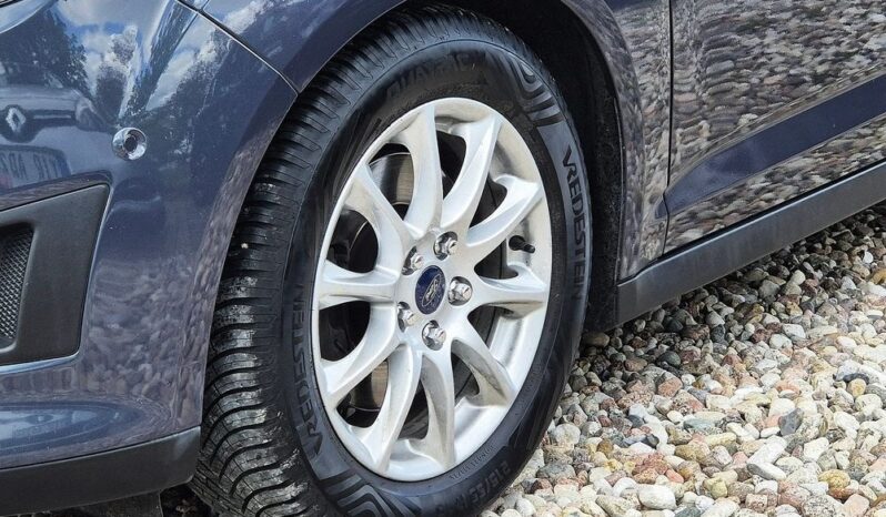 Ford Grand C-MAX 2.0 TDCi Champions Edition full