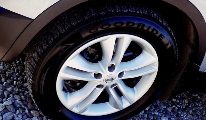 Nissan Qashqai – 2010r.! LIFT! 1.6 16V! Panorama! Klimatronic! Kamera! Świeżo Sprow.! full