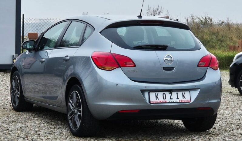 Opel Astra 1.6 16 v ! Nawigacja ! Kamera Cofania ! 2kpl kól ! full