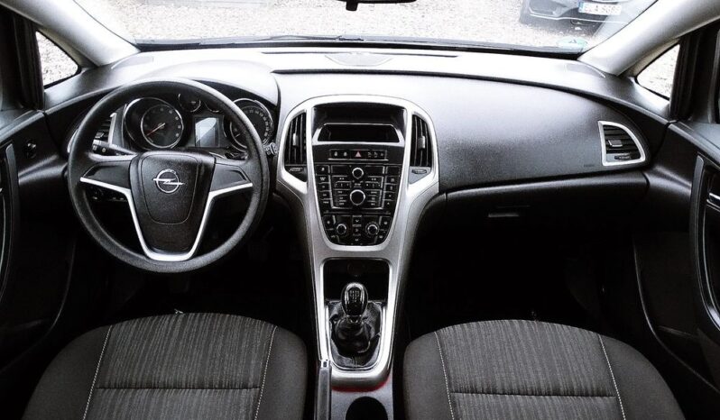 Opel Astra J – 2012r.! 1.4 16V! Oryginał! Klima! 5 drzwi! Świeżo Sprow.! full