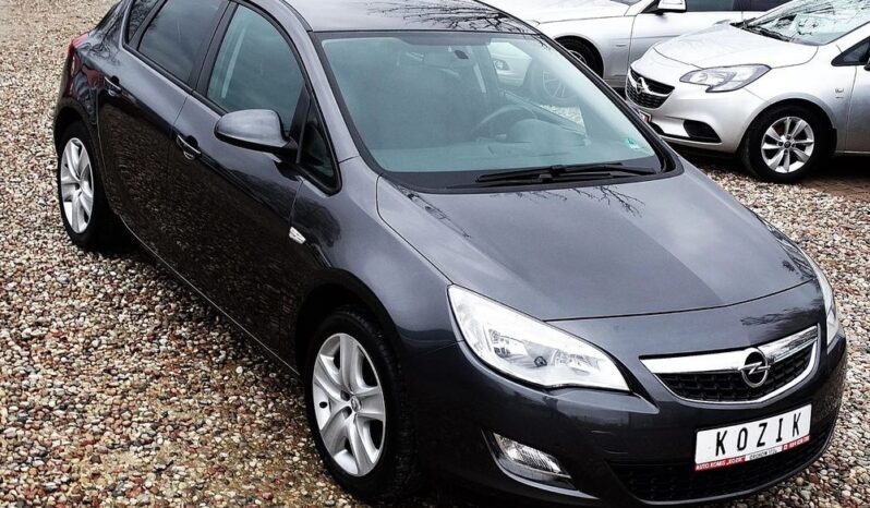 Opel Astra – 2011/12r.! 1.4Turbo 140KM! Navi! Świeżo Sprowadzony! Zarejestrowany! full