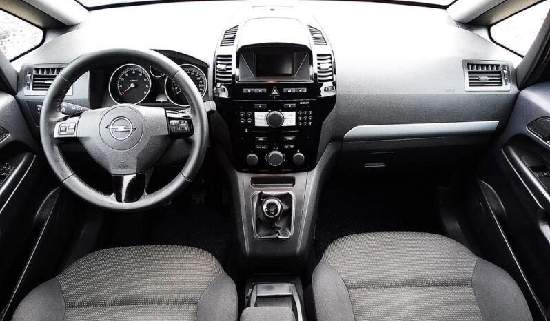 Opel Zafira- LIFT – 2011r.! 1.8 16V! Klimatronic! Xenon! Serwis! Zarejestrowany!- full