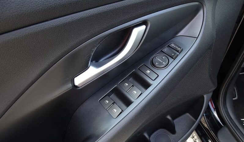 Hyundai I30 – 2018r.! 1.4 turbo 140KM! Fastback! Navi! Sprowadzony! Zarejestrowny! full