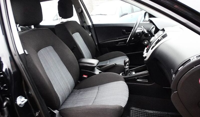 Kia Ceed – 2010r. 1.4 16V ! Serwis ! Klimatyzacja ! Kombi ! full