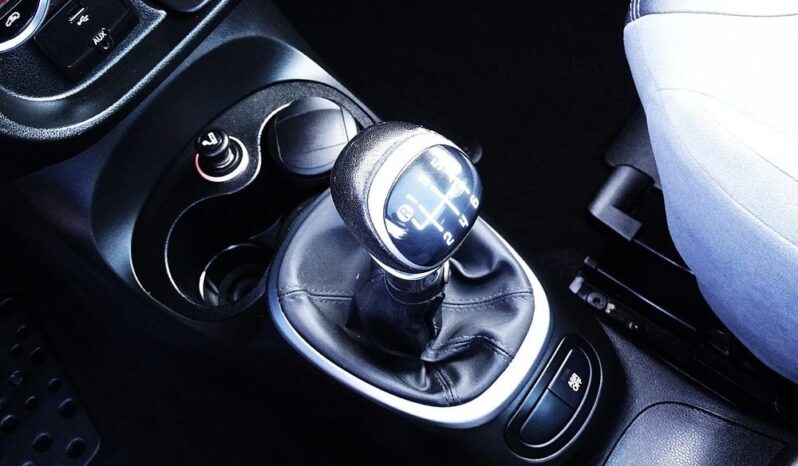 Fiat 500L – 2015r.! 1.4 Turbo! 108tys.km! Klimatronic! Panorama! Zarejestrowany! full