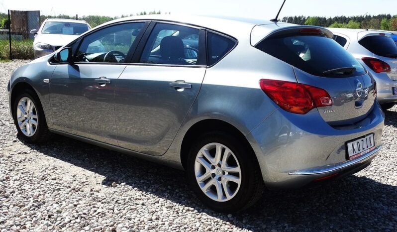Opel Astra – LIFT! 2015r.! 1.6 16V! Klima! Navi! KameraCofania! Świeżo Sprowadzony! full