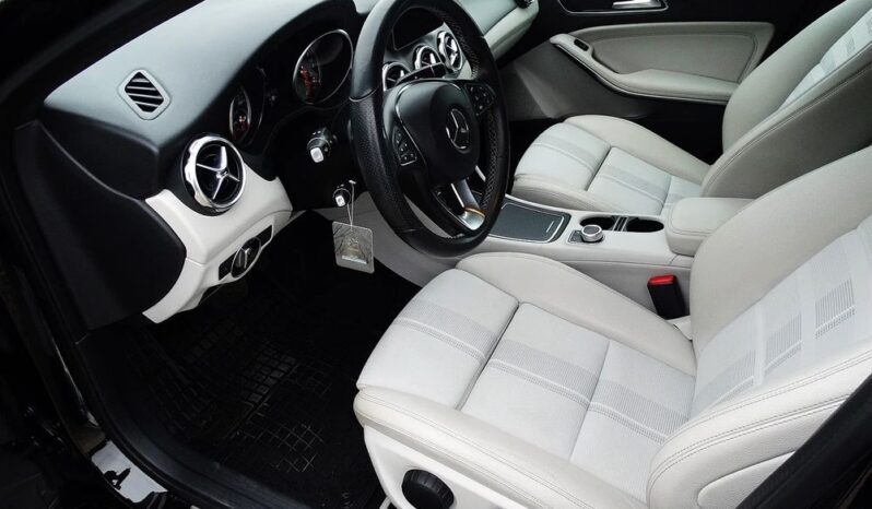 Mercedes-Benz GLA 200 – 2017r.! 1.6benz.-156KM! AUTOMAT! 118tys.km! Navi! Salon Polska full