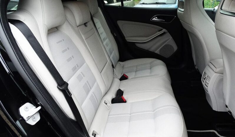 Mercedes-Benz GLA 200 – 2017r.! 1.6benz.-156KM! AUTOMAT! 118tys.km! Navi! Salon Polska full