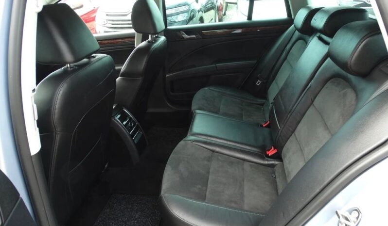 Skoda Superb 2.0 TDI Business DSG full