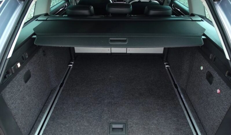 Skoda Superb 2.0 TDI Business DSG full