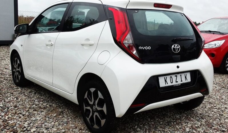 Toyota Aygo X – 2018r.! Klima! Navi! Kamera Cofania! Świeżo Sprow.! Zarejestrowany! full