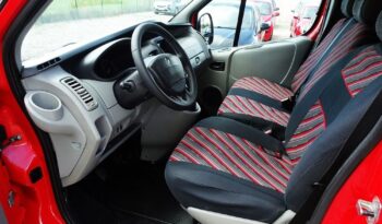 Renault TRAFIC – 2012r.! 2.0 diesel! Klima! 3osobowy! 6 biegów ! Zarejestrowany! full