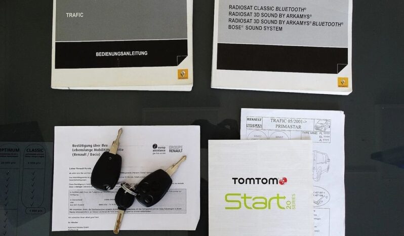 Renault TRAFIC – 2012r.! 2.0 diesel! Klima! 3osobowy! 6 biegów ! Zarejestrowany! full