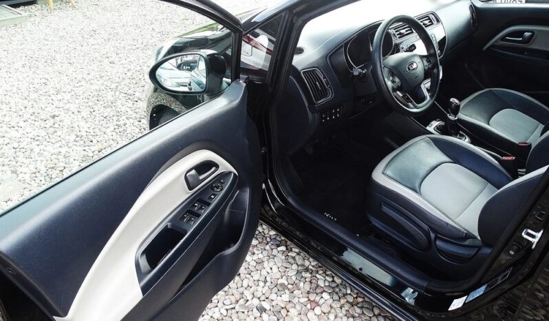 Kia Rio – 2014/15r.! 1.4 16V! 101tys.km! Klimatronic! Skóry ! Navi! Serwis! full