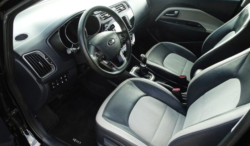 Kia Rio – 2014/15r.! 1.4 16V! 101tys.km! Klimatronic! Skóry ! Navi! Serwis! full