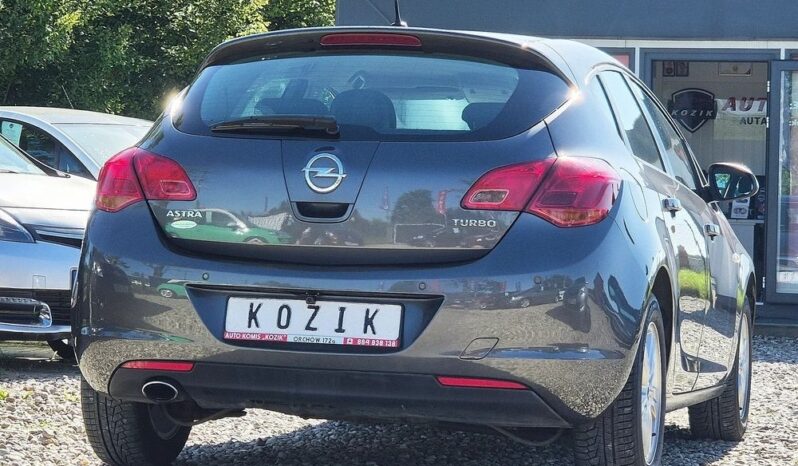 Opel Astra 1.4 Turbo Design Edition full