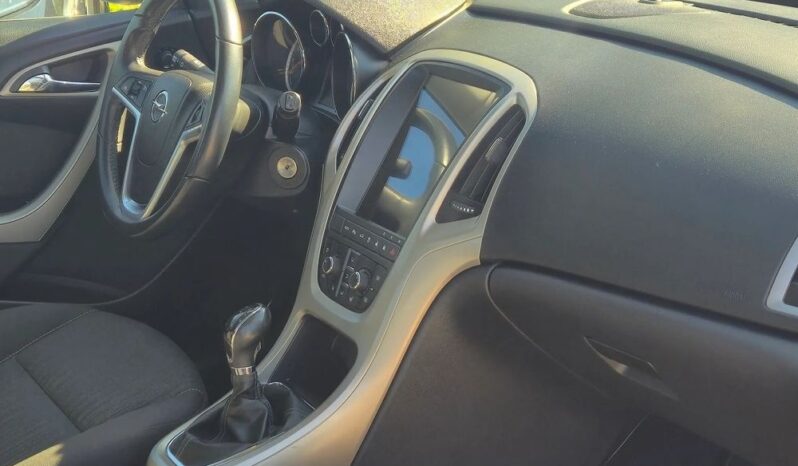 Opel Astra 1.4 Turbo Design Edition full