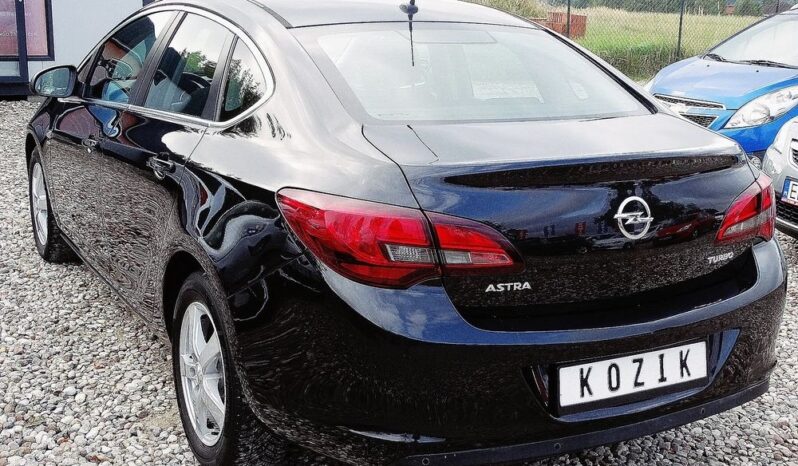 Opel Astra – 2013r.! LIFT! 1.4 Turbo + GAZ! Klimatronic! Opłacona! Świeżo Sprow.! full