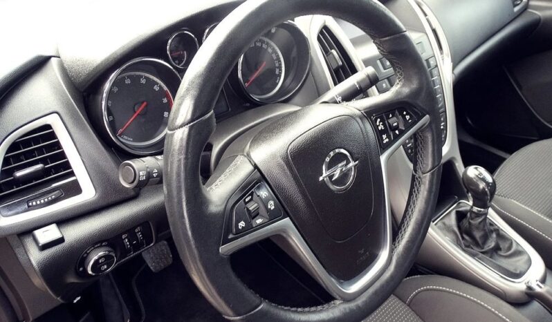 Opel Astra – 2013r.! LIFT! 1.4 Turbo + GAZ! Klimatronic! Opłacona! Świeżo Sprow.! full