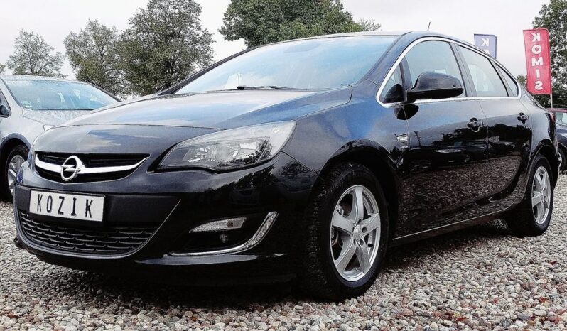 Opel Astra – 2013r.! LIFT! 1.4 Turbo + GAZ! Klimatronic! Opłacona! Świeżo Sprow.! full