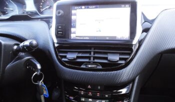 Peugeot 2008 – 2016r.! 1.6 HDI! Navi/Panorma/Klimatronic! Bezwypadkowy! Serwis! full